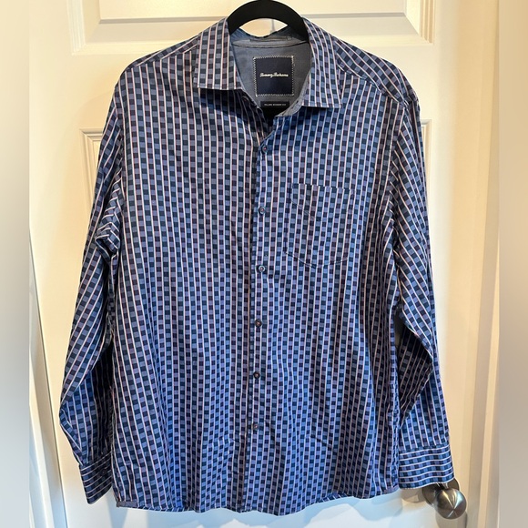 Tommy Bahama Other - Tommy Bahama Men’s Long Sleeve Button-Down Shirt – Island Modern Fit – EUC